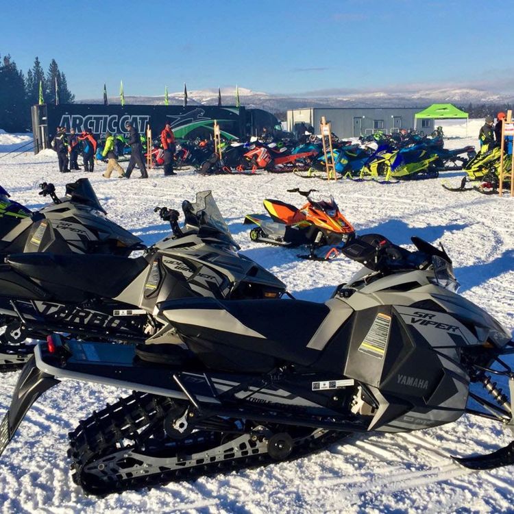 cover art for Skoterpodden #24 - Snack om allt och ingenting