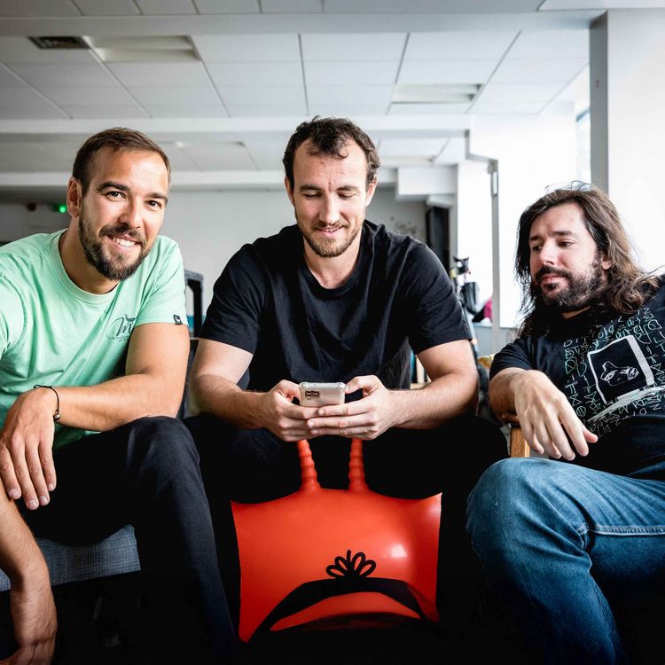 cover art for Lancement de "Podkassos J'écoute" notre nouveau format, on a besoin de vous