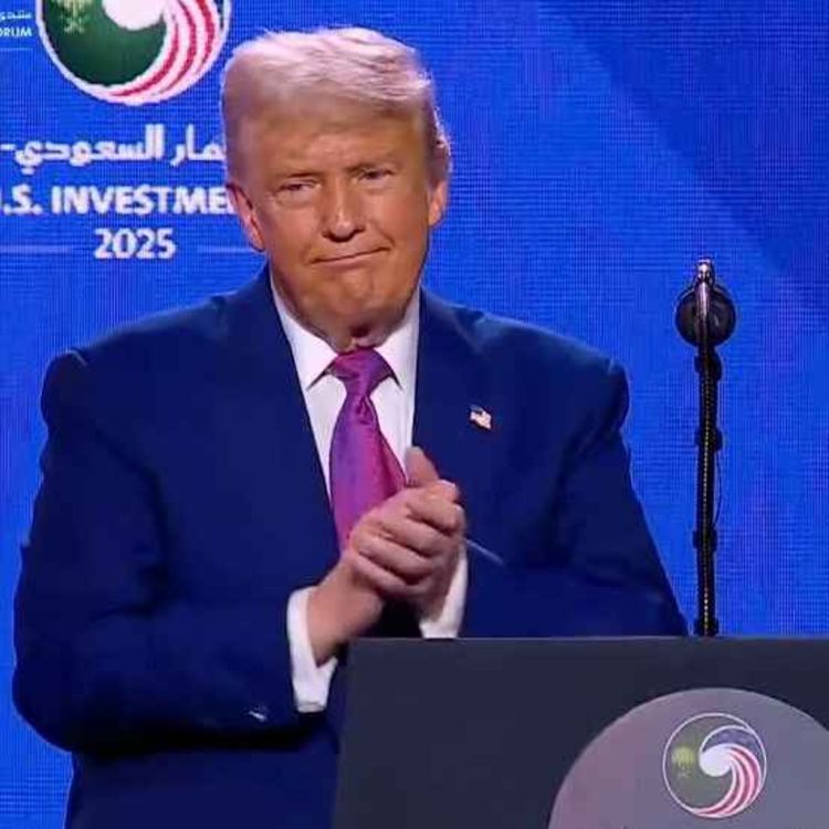 cover art for فایل کامل سخنرانی دونالد ترامپ در جریان نشست سرمایه‌گذاری مشترک آمریکا و عربستان سعودی با ترجمه بی‌بی‌سی فارسی