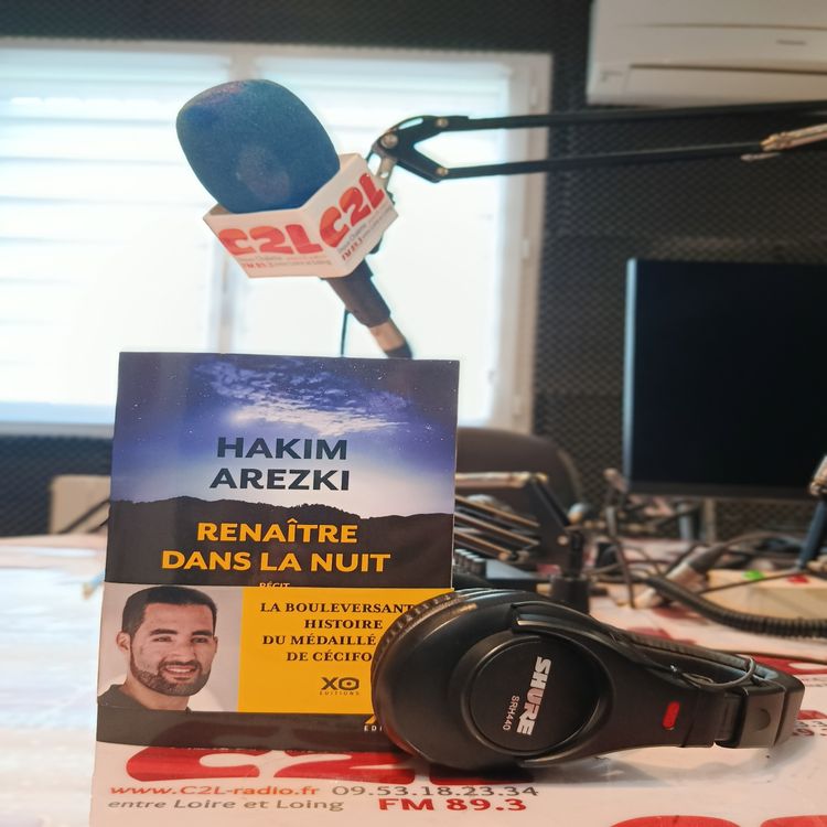 cover art for Des Livres et Vous - AREZKI Hakim