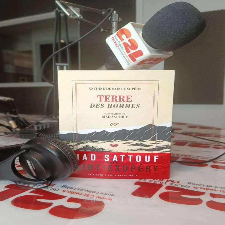 cover art for Des Voix à Lire- Terre des hommes. Antoine de Saint-Exupéry