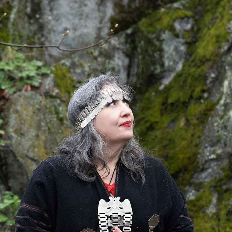 cover art for Shamanen Francisca Infante Berättar Om Att Känna För Mycket