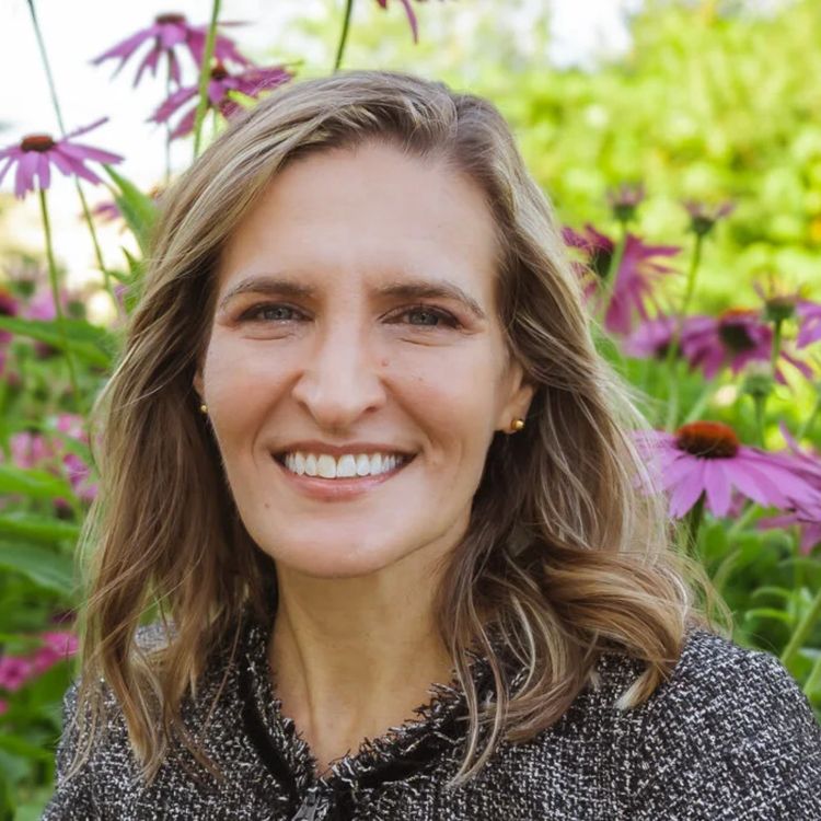 cover art for The 2-Minute Habit That Rewires Your Brain (Backed by Science) - Dr. Therese Huston