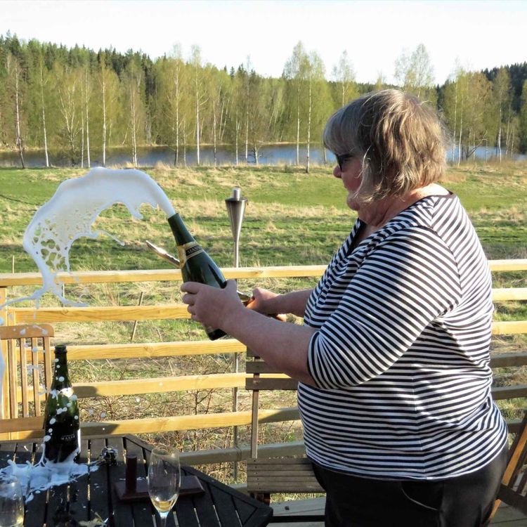 cover art for Ritva Elgh med Parkinson på valbar plats.