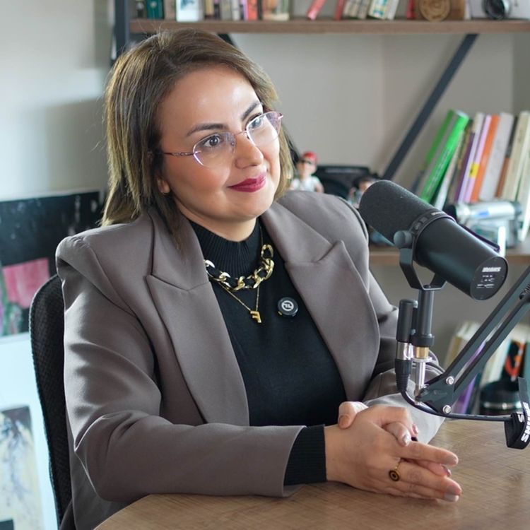 cover art for از مخالفت های خانواده تا فارق التحصیلی در پزشکی