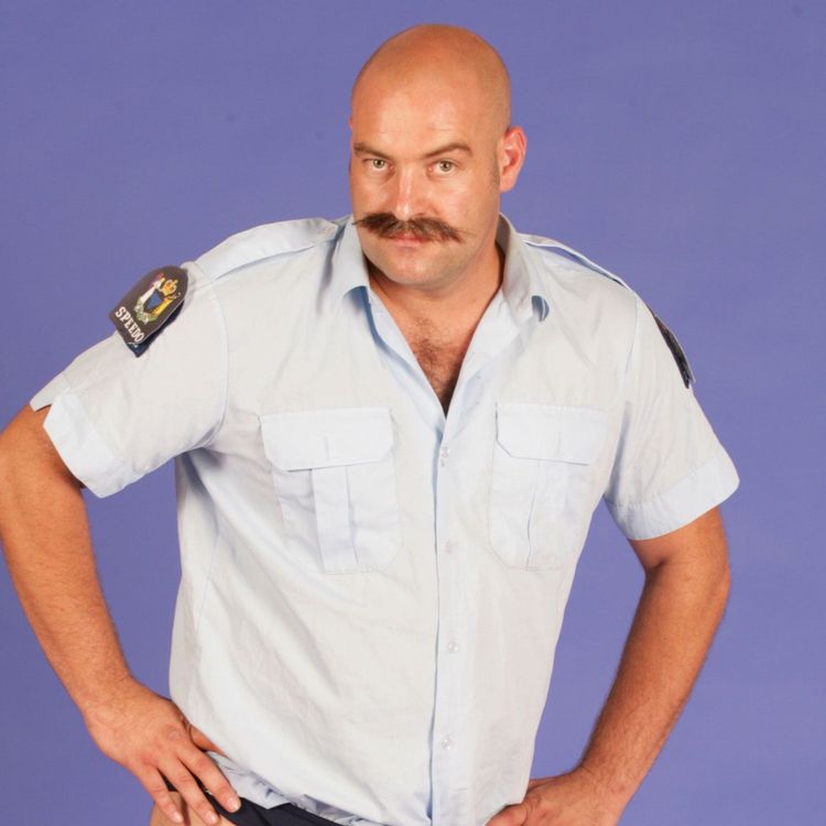 cover art for Leigh Hart: A comedy of errors