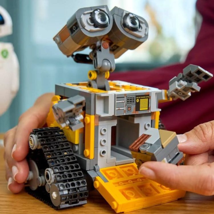 cover art for LEGO’s New WALL-E and EVE Set Celebrates Pixar’s Iconic Robot Romance