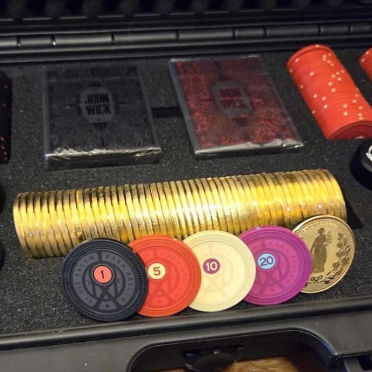 cover art for JOHN WICK Deluxe Poker Set Lets You Play at the High Table