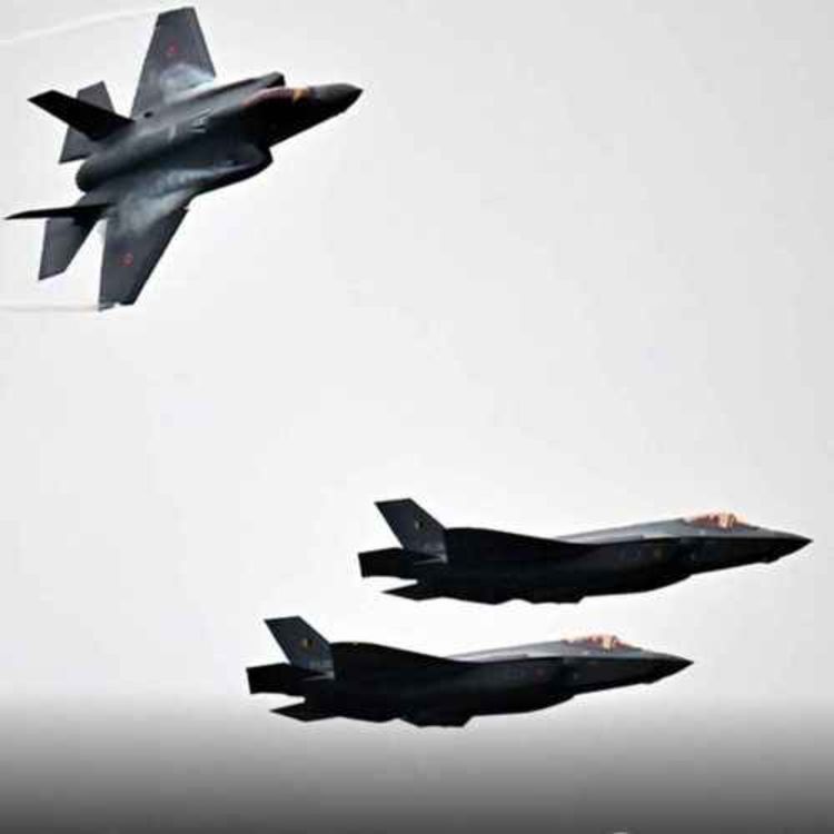 cover art for НАТО срочно поднимает истребители после нарушения российскими самолётами воздушного пространства Литвы, а сделка по передаче Украине €140 млрд замороженных активов Кремля срывается