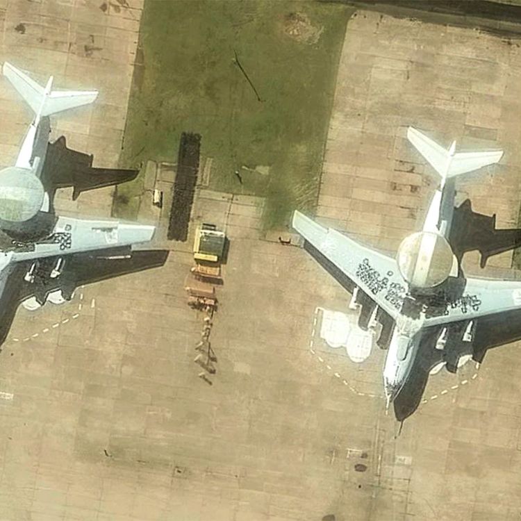 cover art for Престижні шпигунські літаки Путіна “виведені з ладу” під час історичної спеціальної операції