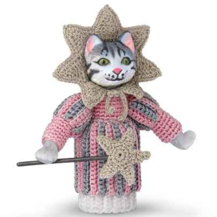 cover art for 5 Minutes with Felieke van der Leest: Where Crochet Meets Creatures