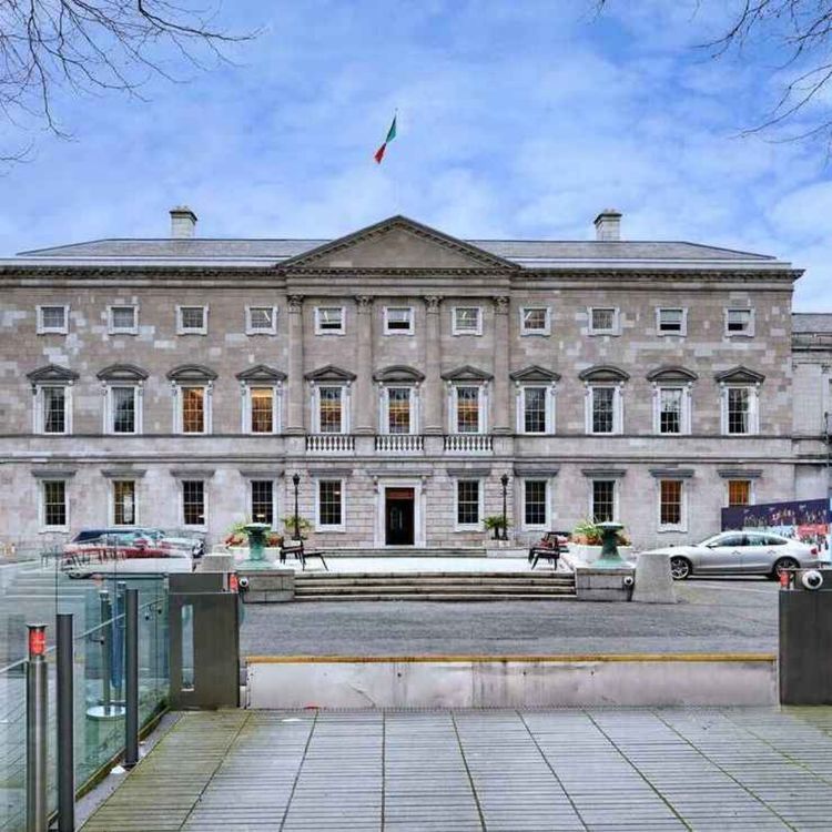 cover art for Dunshaughlin Parents Protest at The Dáil Today As Frustration Grows at Lack of School Places - 26/03/2026