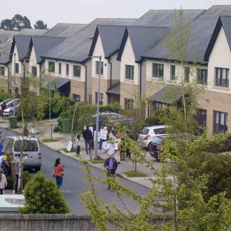 cover art for ***LMFM Listener Urges People to Protest Outside Politicians Homes Saying "It's Time to Make Them Listen" - 17/04/2026