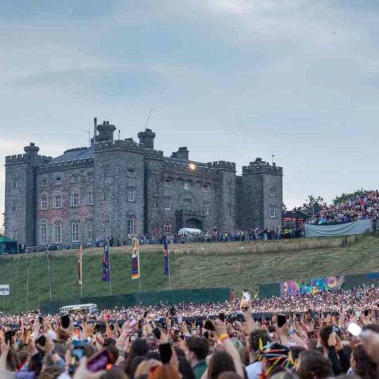 cover art for Slane Residents Demand at Least €100,000 for Local Clubs as Two-Night Concerts Loom - 26/-5/2026