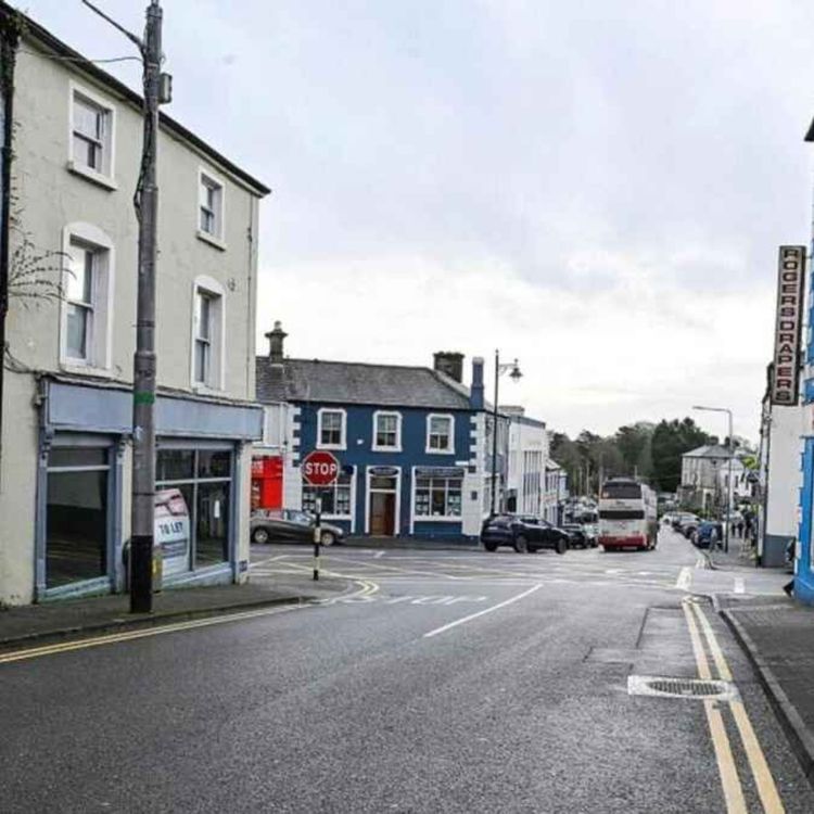 cover art for Kells One-Way Traffic Plan Sparks Fresh Row Ten Years After Controversial Trial - 10/08/2026