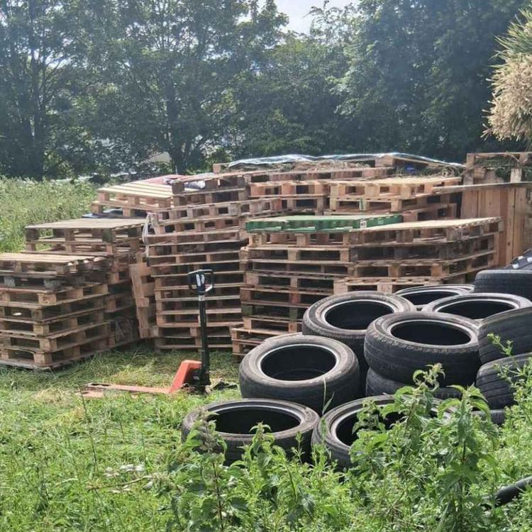 cover art for Bonfire Stockpiling Already Underway in Drogheda as Businesses Urged to Act - 24/08/2026