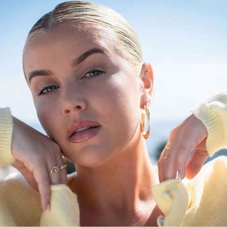 cover art for Dublin singer Aimee on cracking the Irish music industry