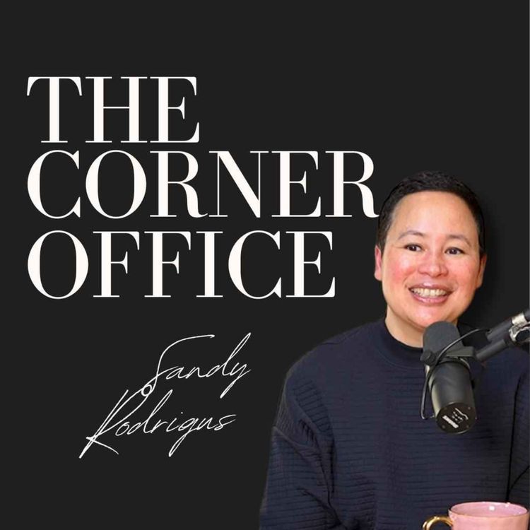 cover art for Hoe Sandy Rodrigues zich als EA staande houdt in de topsportcultuur van Under Armour. Over Ambitie, Teamspirit & Groei