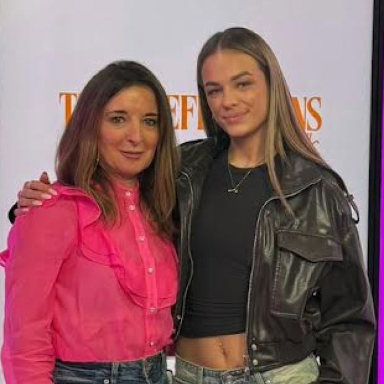 cover art for Tallulah Metcalfe: I Want To Be The Big Sister Of The Internet