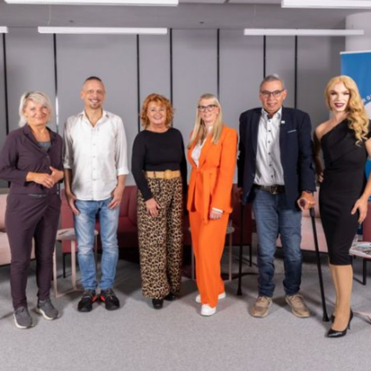 cover art for Über allem steht das Gemeinsame