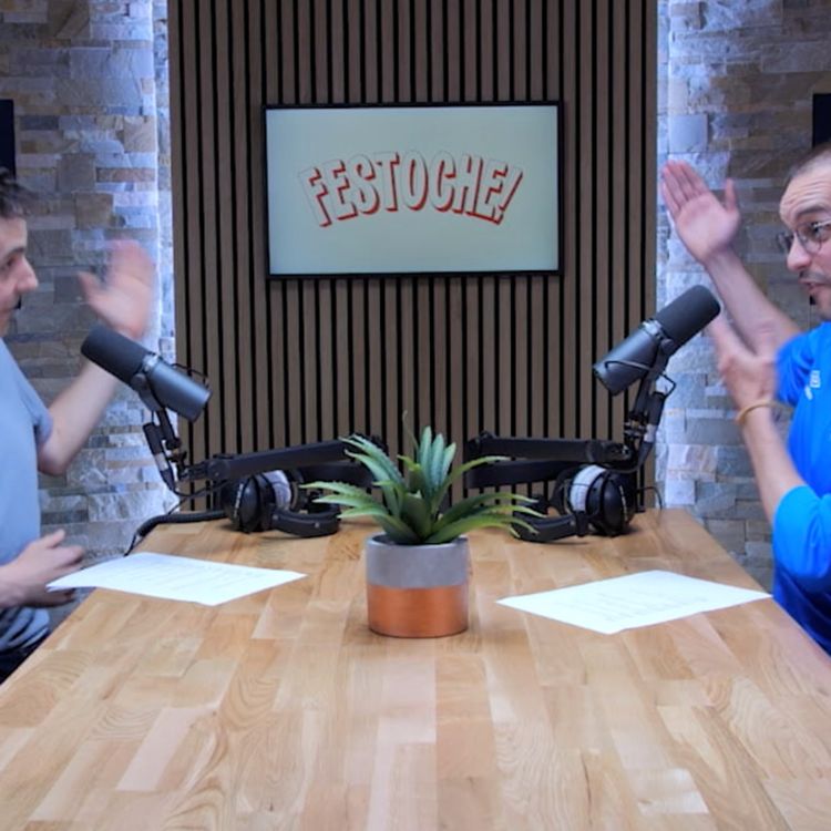 cover art for FESTOCHE ! Le podcast des festivals arrive très bientôt...