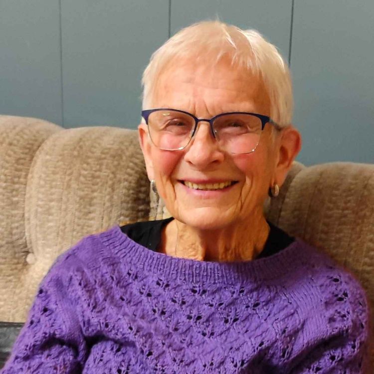 cover art for Elfrid ble så redd at hun ble reddet