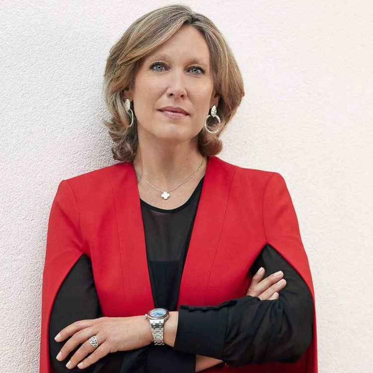 cover art for 🇫🇷 [TEASER] : Audemars Piguet, Hennessy, Krug - Bâtir des marques iconiques (Olivia Crouan)