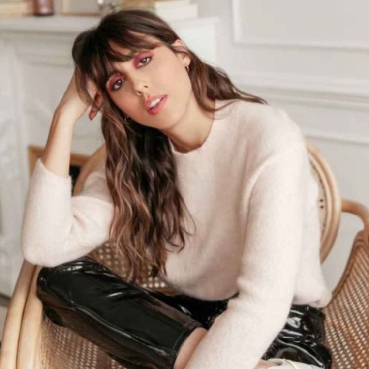 cover art for 🇺🇸 VIOLETTE_FR How Violette Serrat Is Rewriting the Rules of Beauty