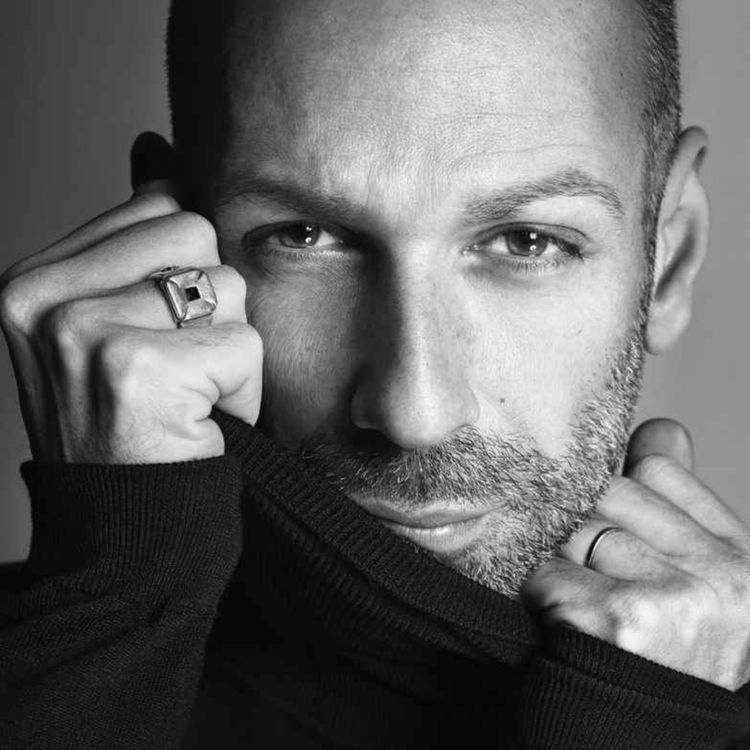 cover art for [TEASER] 🇫🇷  RALPH LAUREN FRAGRANCES (L'Oréal) - David Manessi-Souffan : L’art d'incarner une marque