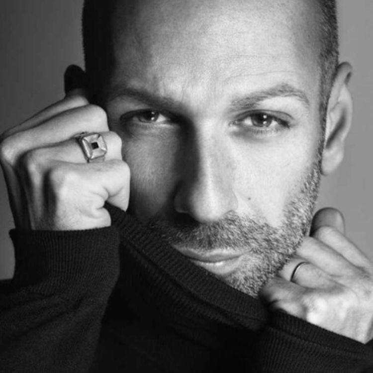 cover art for 🇫🇷 RALPH LAUREN FRAGRANCES (L'Oréal) - David Manessi-Souffan : L’art d'incarner une marque