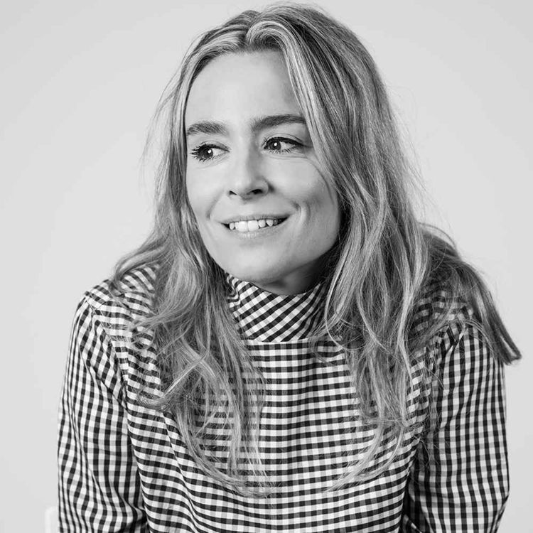 cover art for [TEASER] 🇺🇸  ANA ANDJELIC (Esprit) - How to Build Brand Gravity in a World Obsessed with Virality?