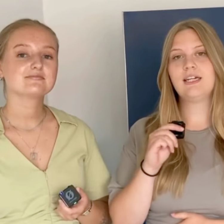 cover art for Sommarspecial med Ellen och Clara