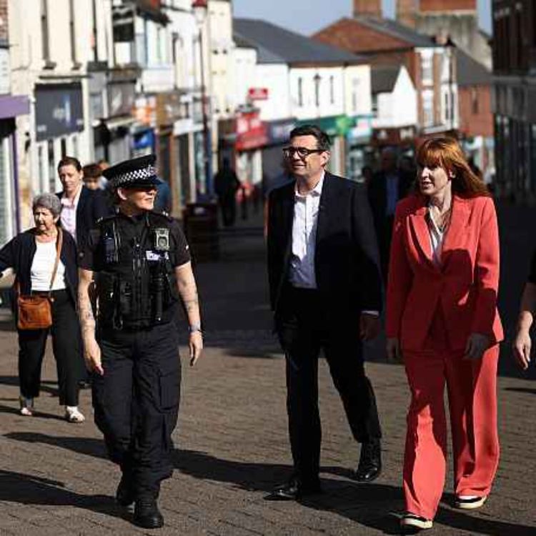 cover art for Andy's migration muddle & can he fix the High Street?