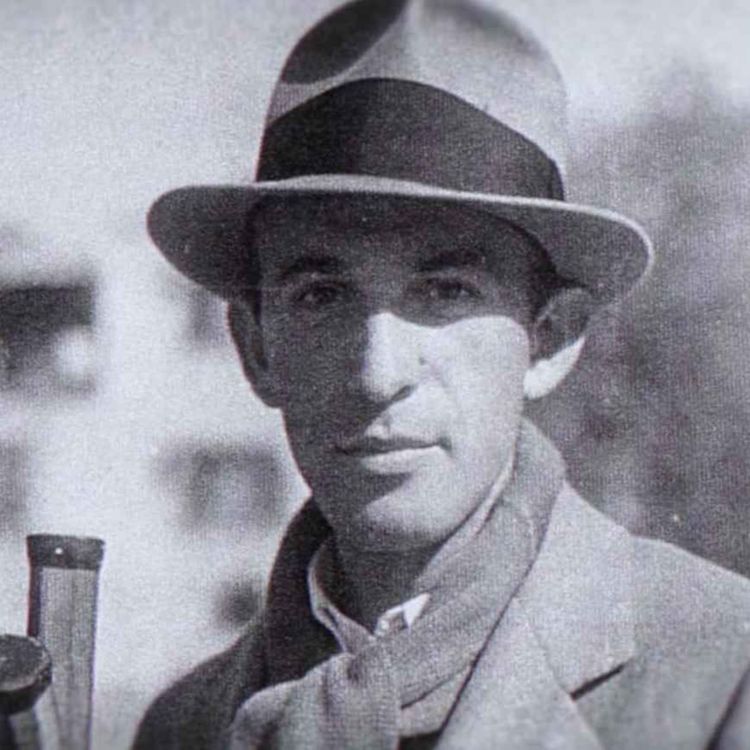 cover art for Hollywood Agent from Another Life: The Mystery of Marty Martyn and Ryan