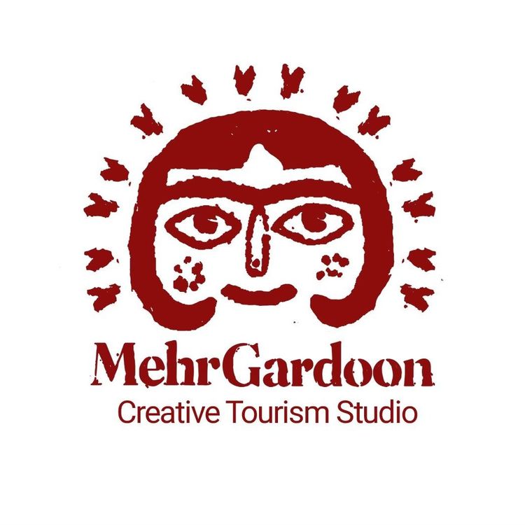 cover art for مصاحبه با ارش نورآقایی:گردشگری ادبی