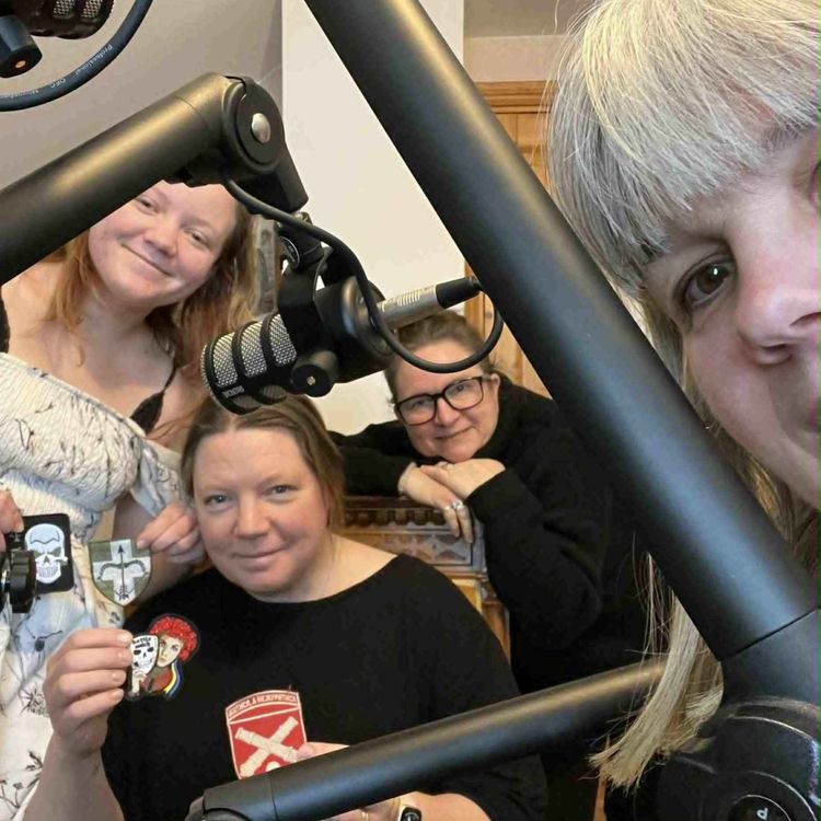 cover art for 34. Ukrainahjälpen - Linda & Isabel Ahrnborg