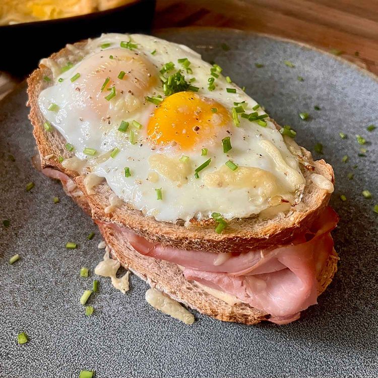 cover art for #168 Croque Madame, De Vriezer en Dressing