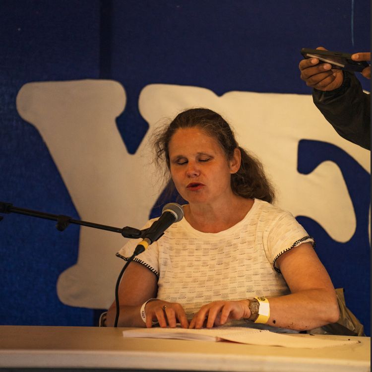 cover art for Interlude de lecture en braille.