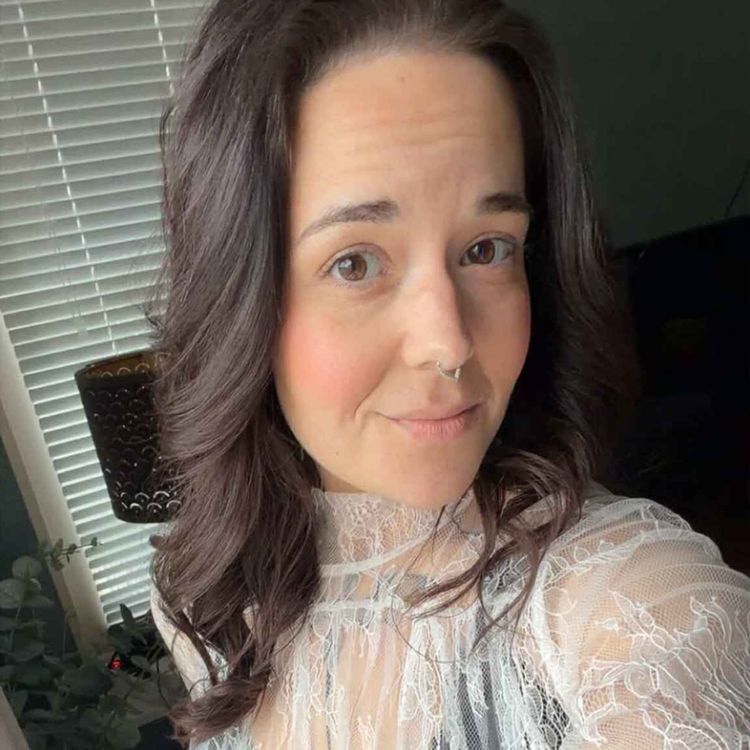 cover art for Avsnitt 54: Jennifers uppföljning – Från 1200 kalorier till att lita på kroppen