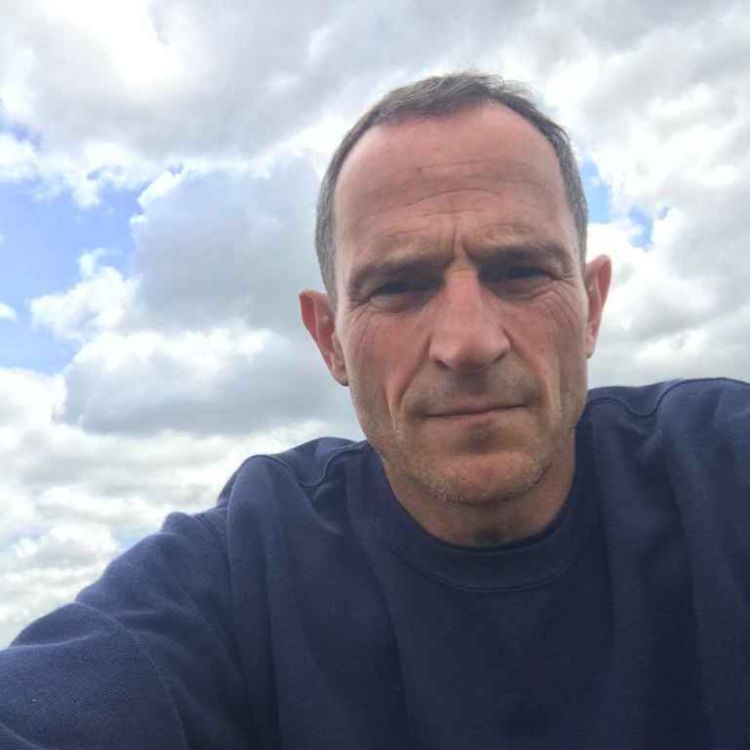 cover art for From Promoting VFX Royalty to Propagating Queen Bees