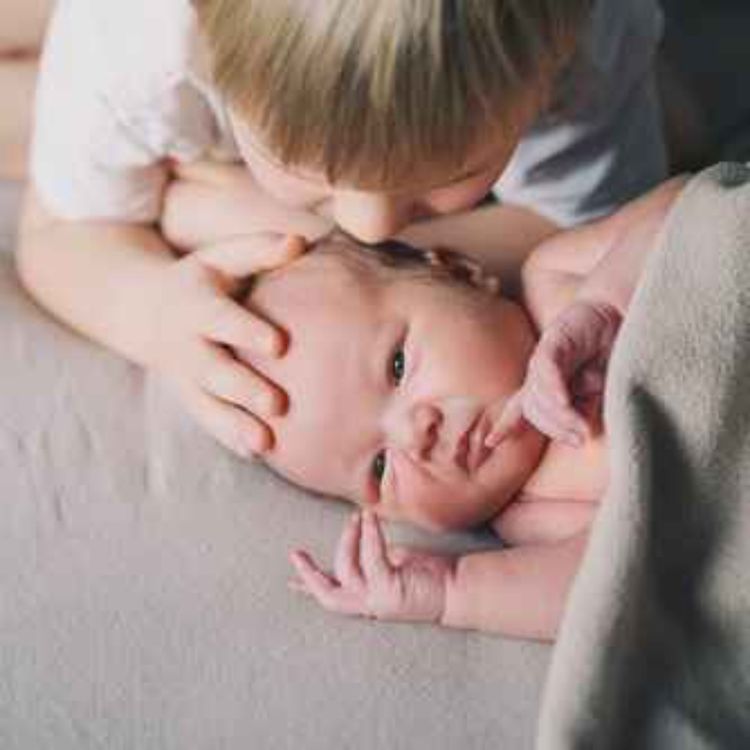 cover art for Ep. 59 - Den største feilen foreldre gjør når baby nr. 2 kommer