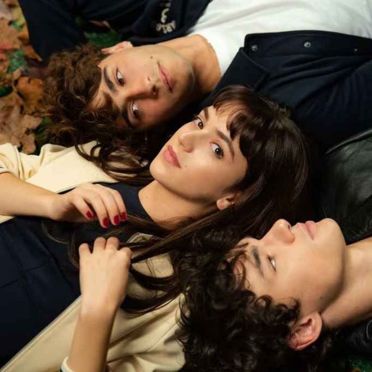 cover art for Tell Me Softly (Dímelo bajito) 