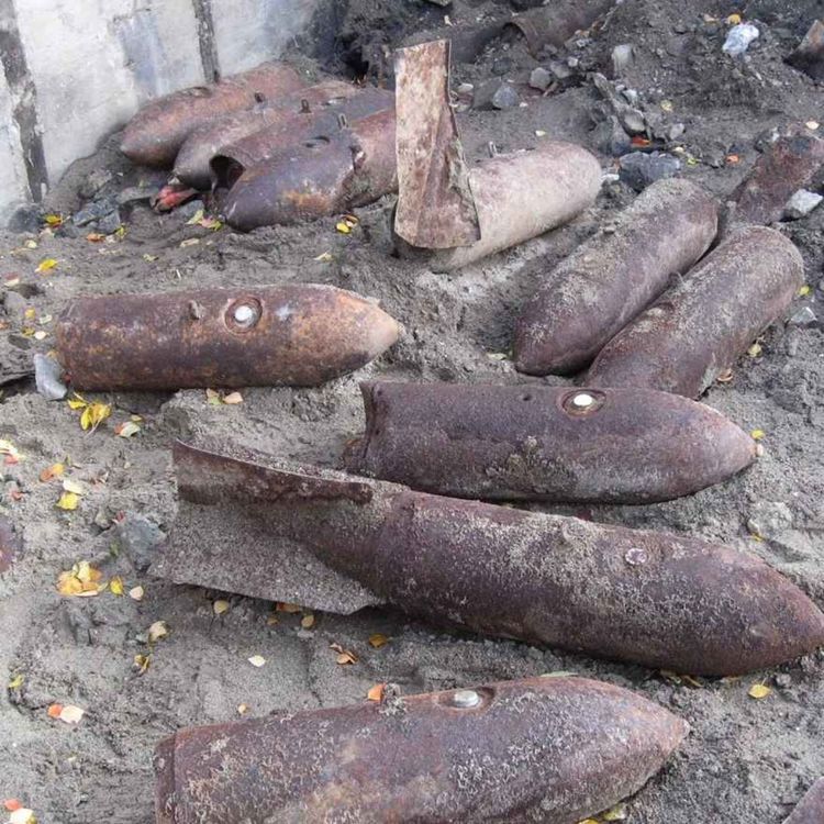 cover art for Norge har en million tonn truende eksplosiver