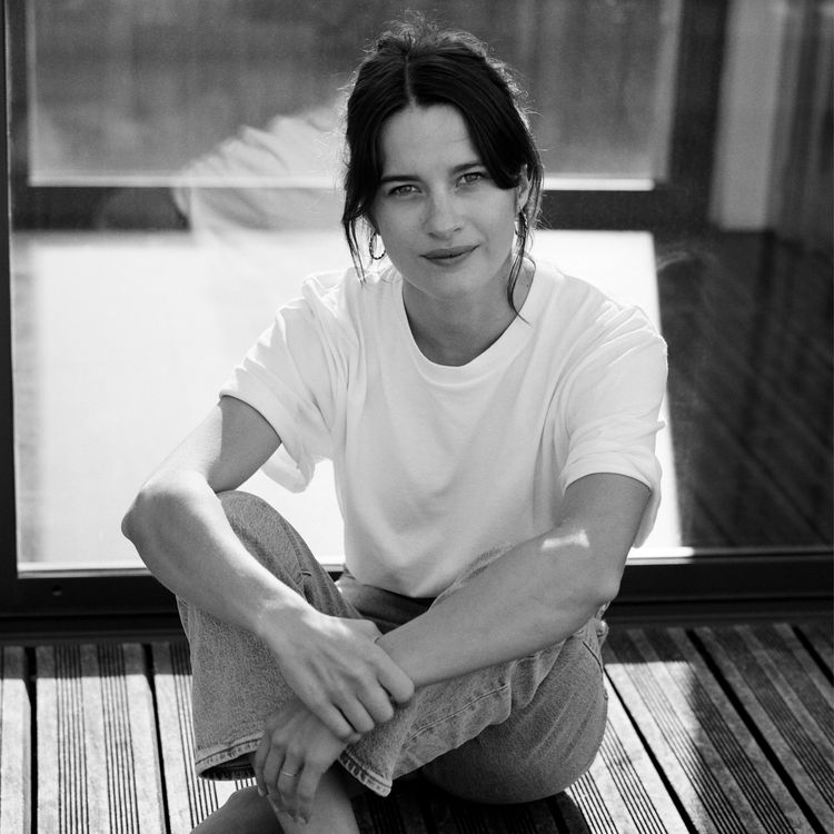 cover art for #163 Rebecca Marder, actrice : « C’était inouï d’entrer à la Comédie-Française à 20 ans, après seulement un an d’école »