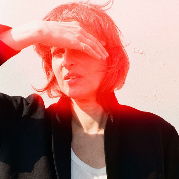 cover art for #187 Chloé, productrice de musique électronique : « J’ai besoin de ressentir physiquement le son dans mon corps, pour dire si j’aime ou pas »