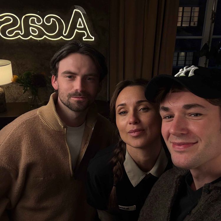 cover art for 7. Joakim Lang - Relationsångest, red flags & triggers