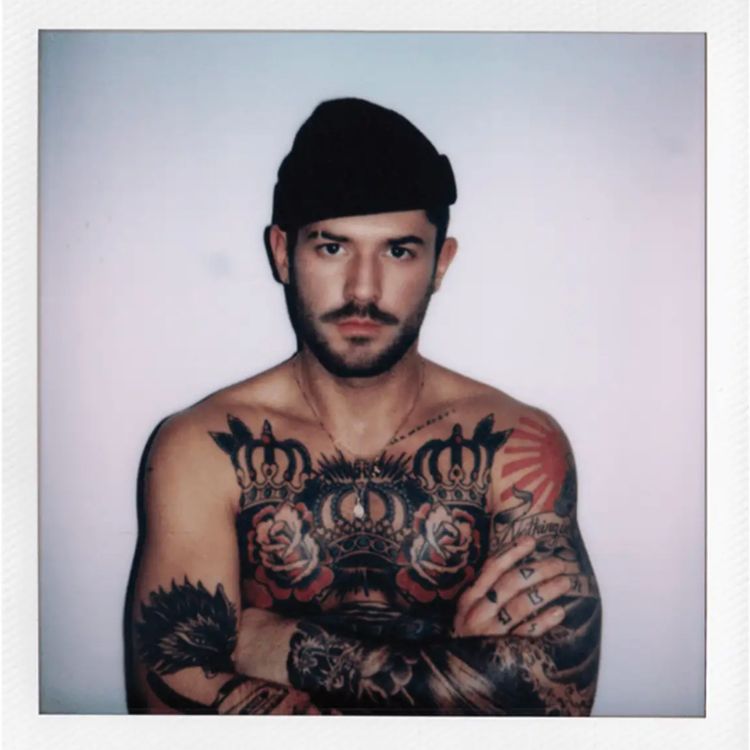 cover art for Clifton goes for Gauche