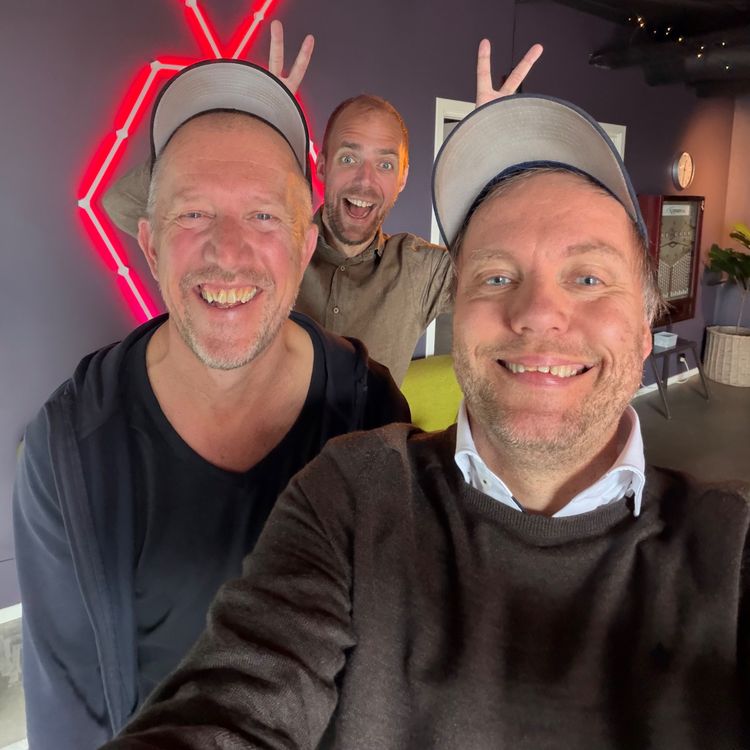 cover art for Naken på hotell! La kjøttet hvile! Bryllupstale fra mor og far!