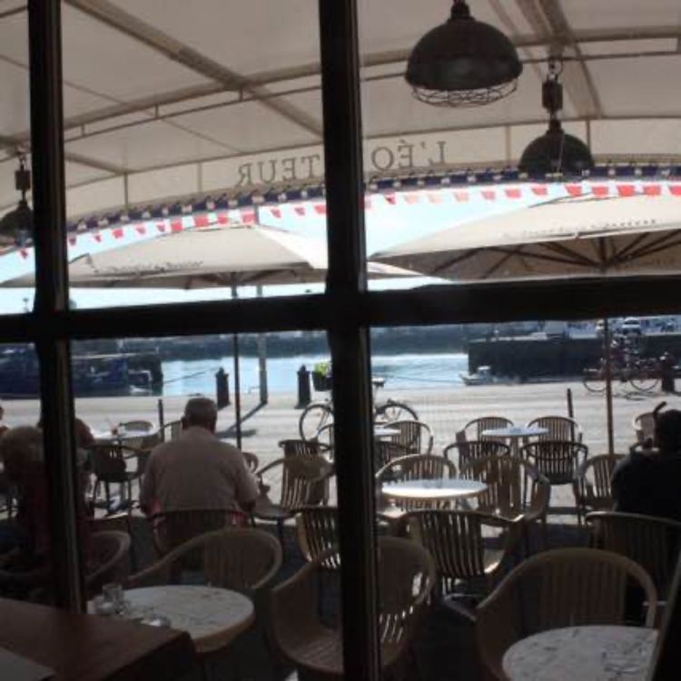 cover art for 56. Todo pasa