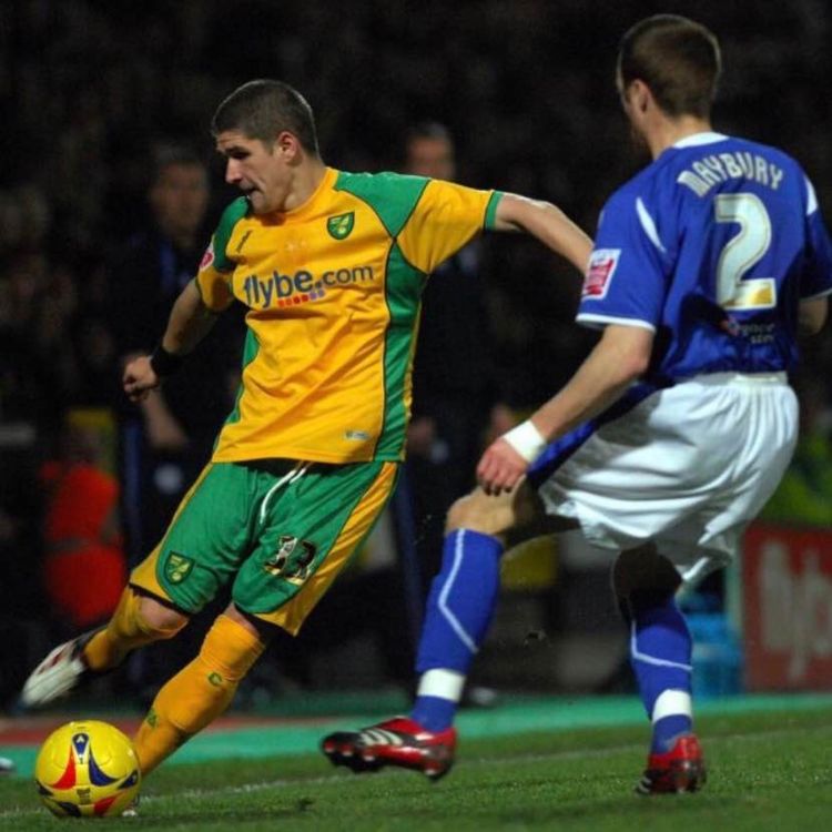 cover art for Carl Robinson | Norwich City, Wales, MLS & Life in Football
